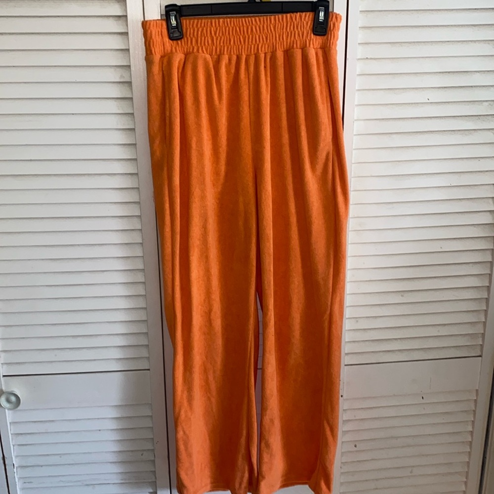 Women’s orange set